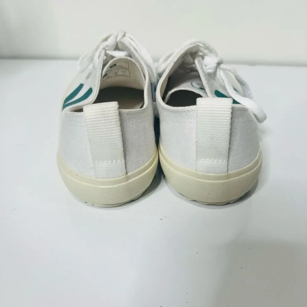 Veja Nova Logo Sneakers Green White Sz 10 small stain NEW